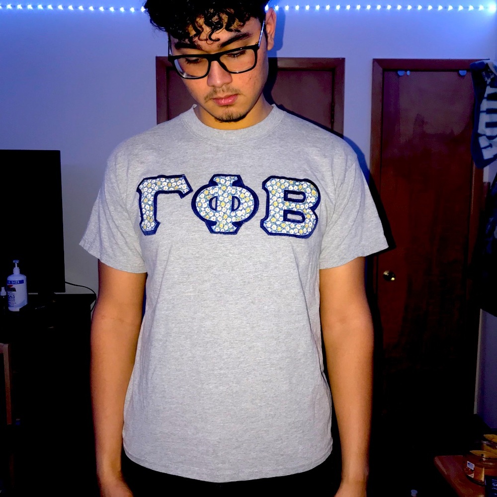 ROB Sewn Lettering on this Gildan Shirt